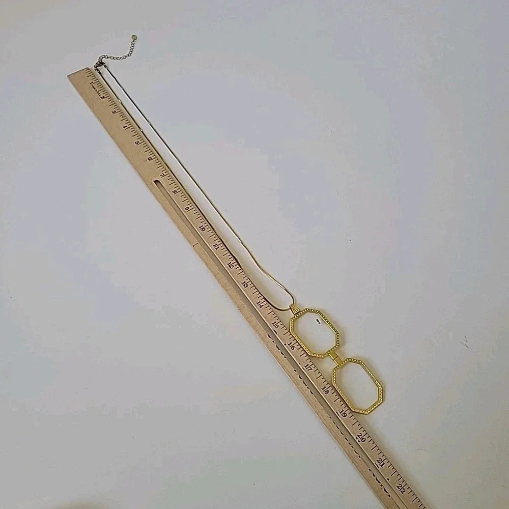Dianna Folding Neck Glasses +2.50 Gold Tone Frame Compact Minimalist Versatile